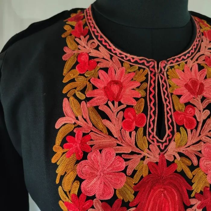 Kashmiri Aari Embroidered Cotton Yasmeen Kurti Set for Small Girl (12-13 Years) - Image 3