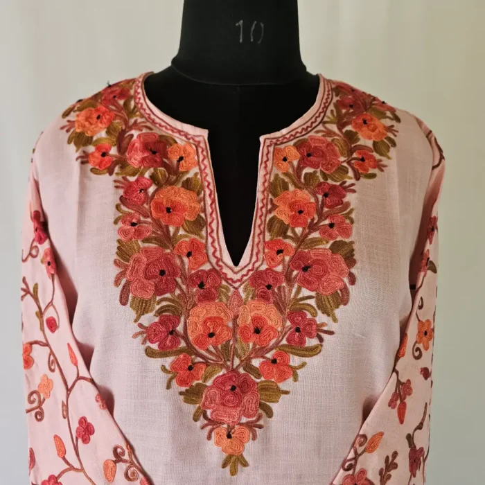 Baby Pink Short Kashmiri Cotton Kurti With Ari Embroidered Sleeves - Zohra - Image 2