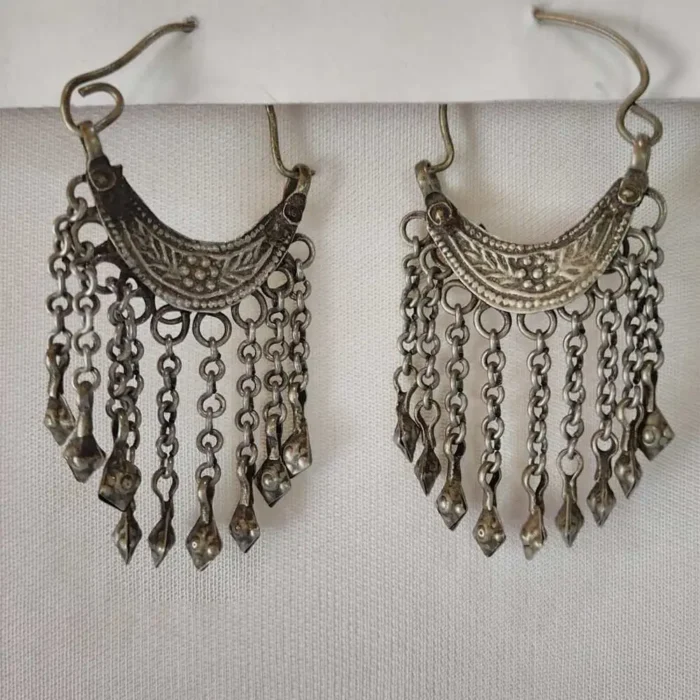 Kashmiri Traditional Earrings in Silver Vintage with Unique Crescent Engravings - Image 2
