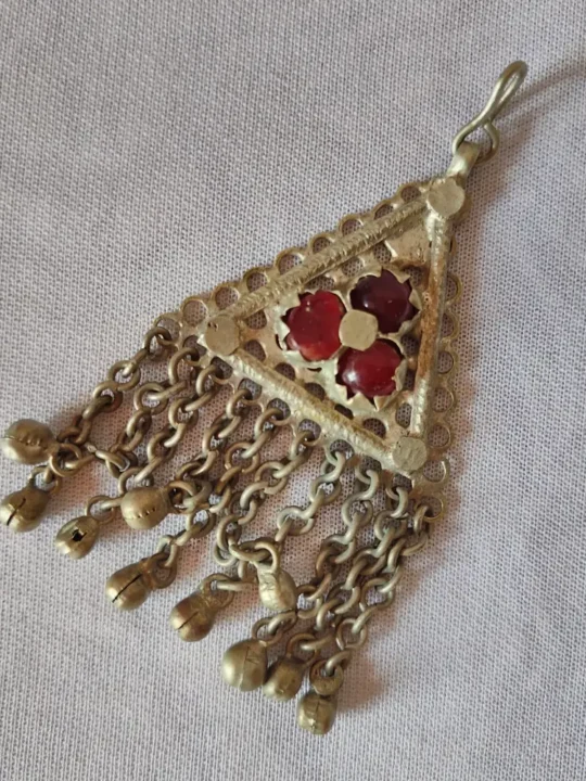 Kashmiri Vintage Pandant – Silver Heritage