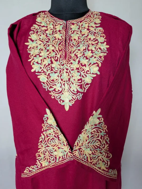 Fancy Sleeve Magenta Pheran in Cashmilon with Aari Embroidery