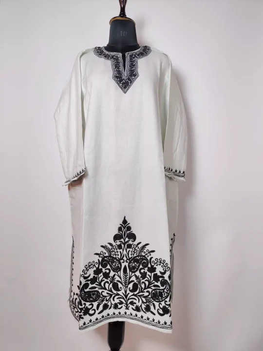 Cashmilon white Border Aari Work Winter Pheran