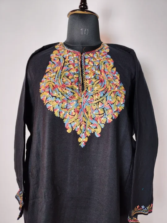Black Cashmilon Aari Embroidered Pheran