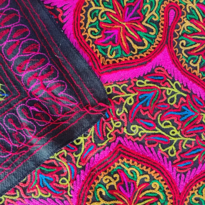 Hand Embroidered Black Kashmiri Gabba Rug with Circular Design | Approx. 8 Feet - Image 2