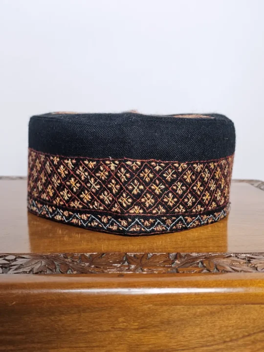 Kashmiri Black Premium Pure Pashmina Sufi Rahmani Hand Sozni Cap