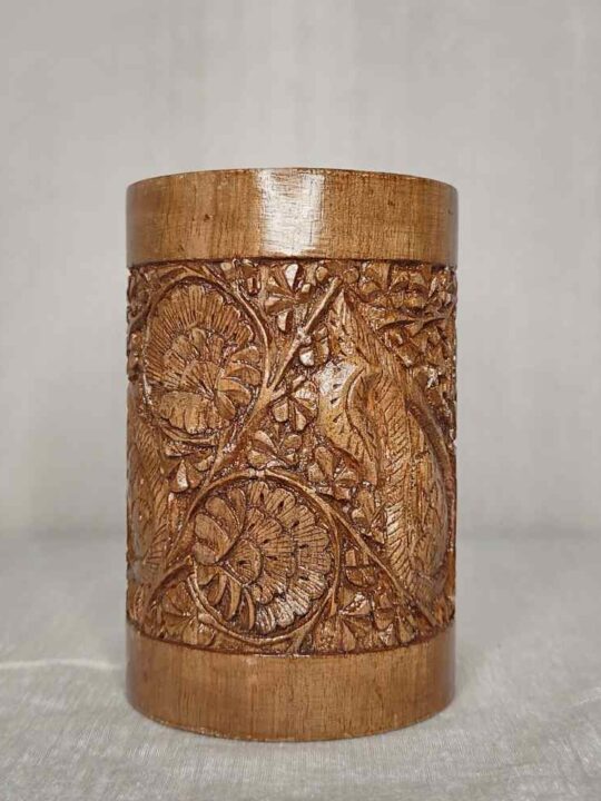 Pen Holder – Chinari Walnut Wood Carving from Kashmir