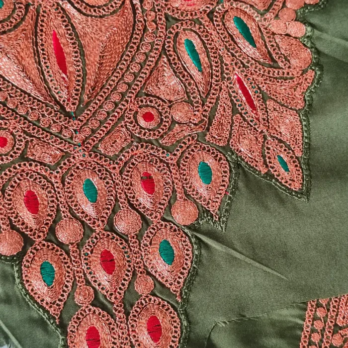 Designer Mehndi Green Patch Set in Koraab Style - Pockets, Sleeves and Lace - Image 4
