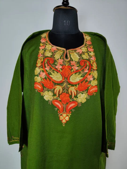 Olive green Cashmilon Aari Embroidery Pheran