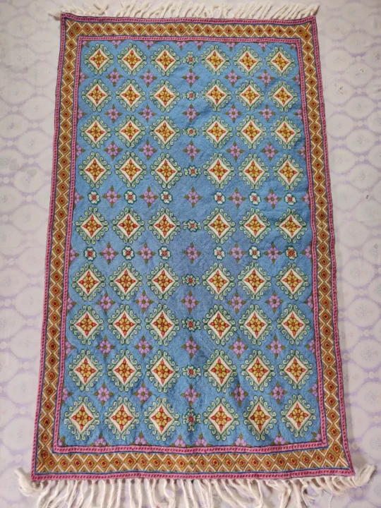 Kashmiri Cotton Rug with Chain Stitch Embroidery (5x3 ft)