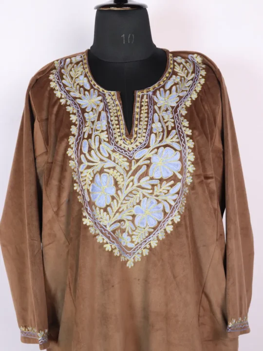 Brown Aari and Zari Embroidery in Velvet Pheran Tabassum
