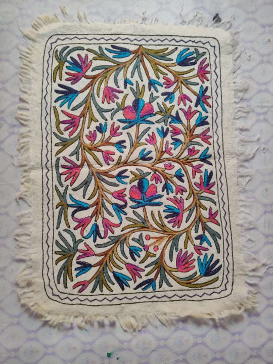 Kashmiri Wool Hand Aari Embroidery Namda (4x3)