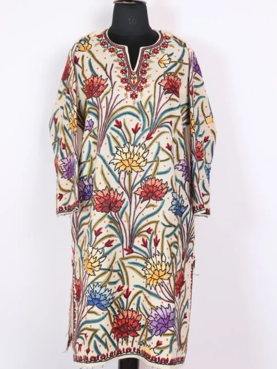 White Raffal Wool Luxe and Jama Hand Aari Embroidery Pheran
