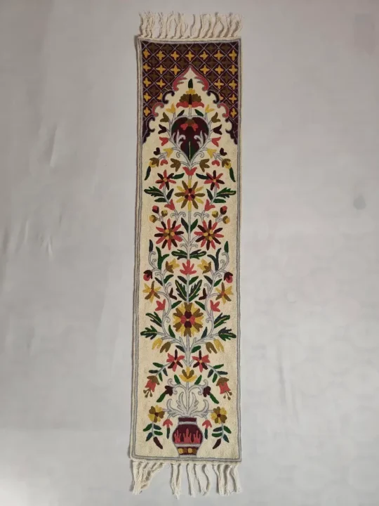 Cream Kashmiri Runner Flower Pot Chain Stitch Embroidered 4Feet - Image 2
