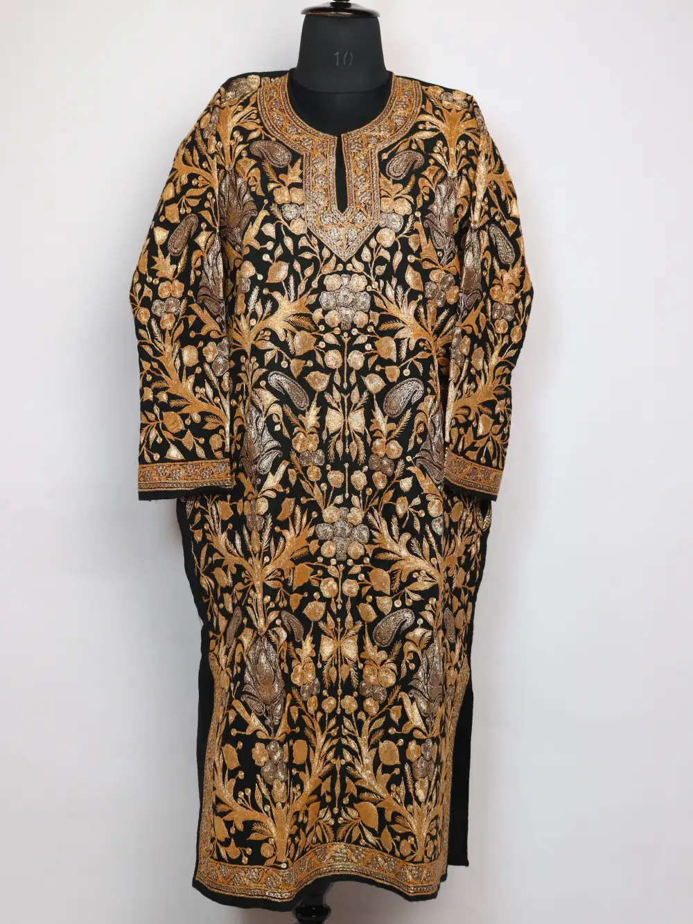 Black Luxurious Tilla Jaal Raffal Pheran | Trousseau Collection
