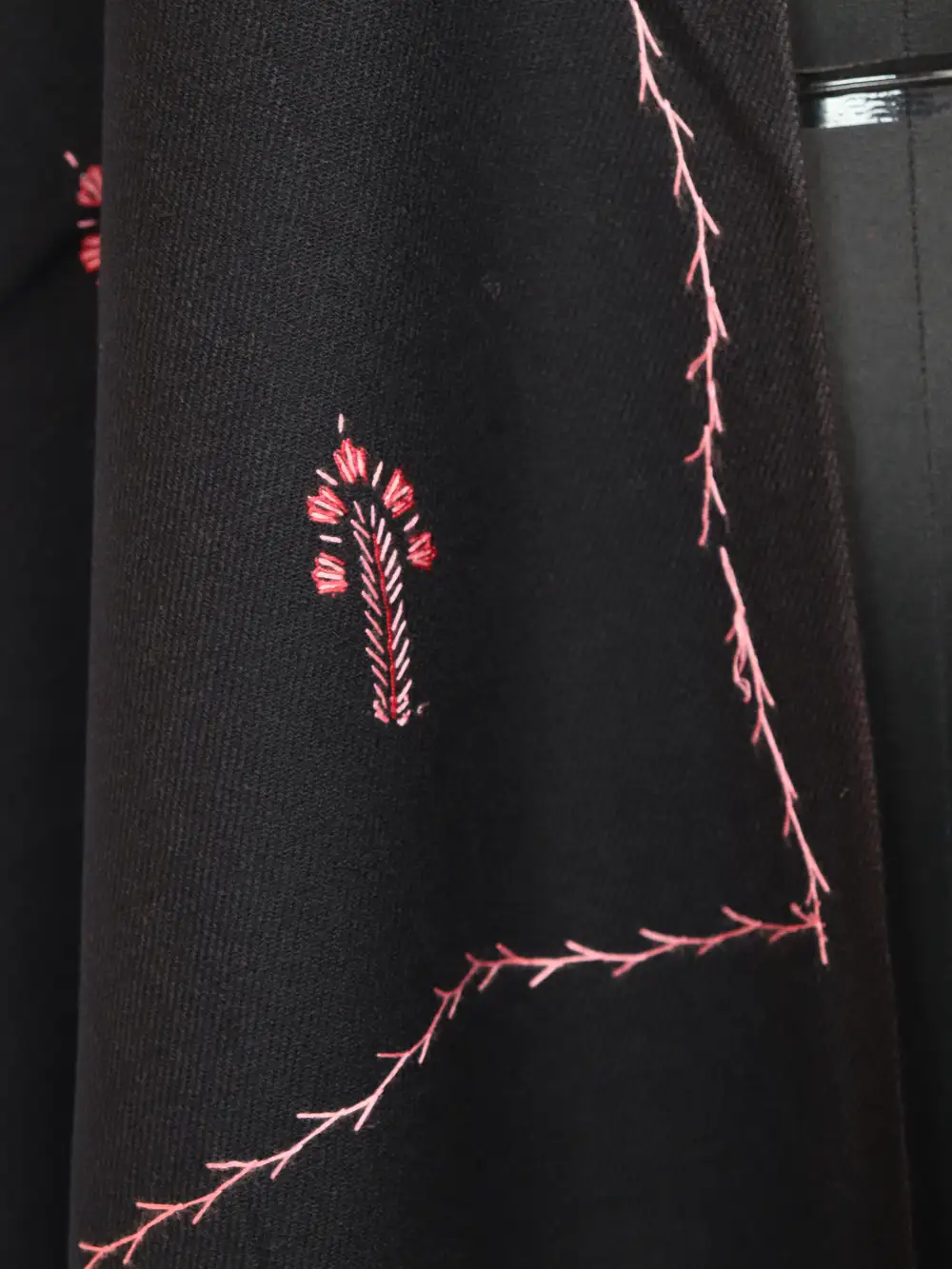 Black Hand Sozni Embroidery Womens Nigeen Shawl in Cashmilon Wool - Image 3