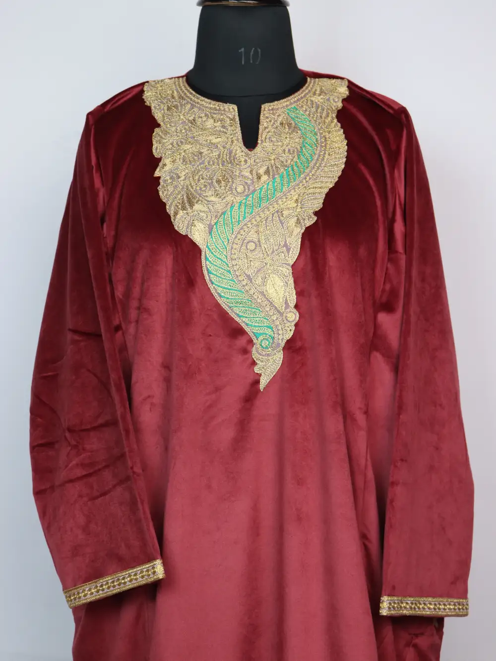 Nihayat Velvet Maroon Loose Pheran with Zari Tilla Embroidery - Image 2