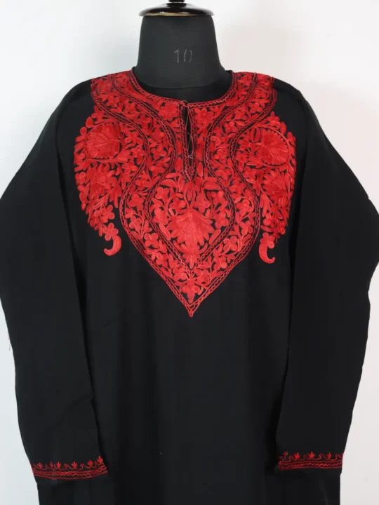 Black Aari Embroidery Cashmilon Wool Pheran Gulban