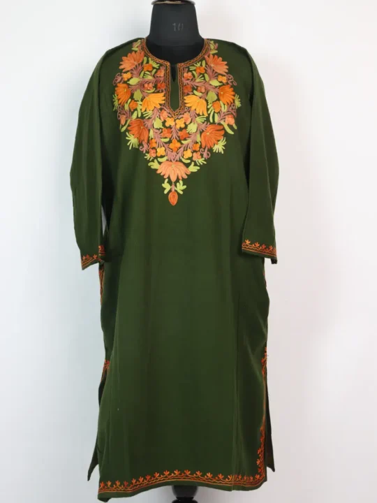Jabeen Green Pheran in Cashmilon Wool with Aari Embroidery