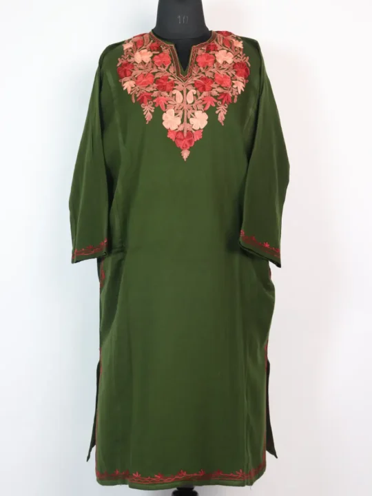 Iqra Aari Work Dark Green Pheran in Cashmilon Wool