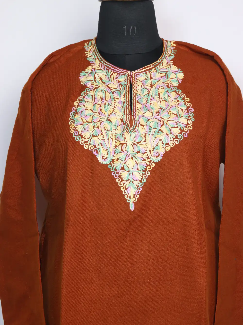 Brown Aari Work Woolen Ridah Short Kurti in Cashmilon with Pockets - Image 2