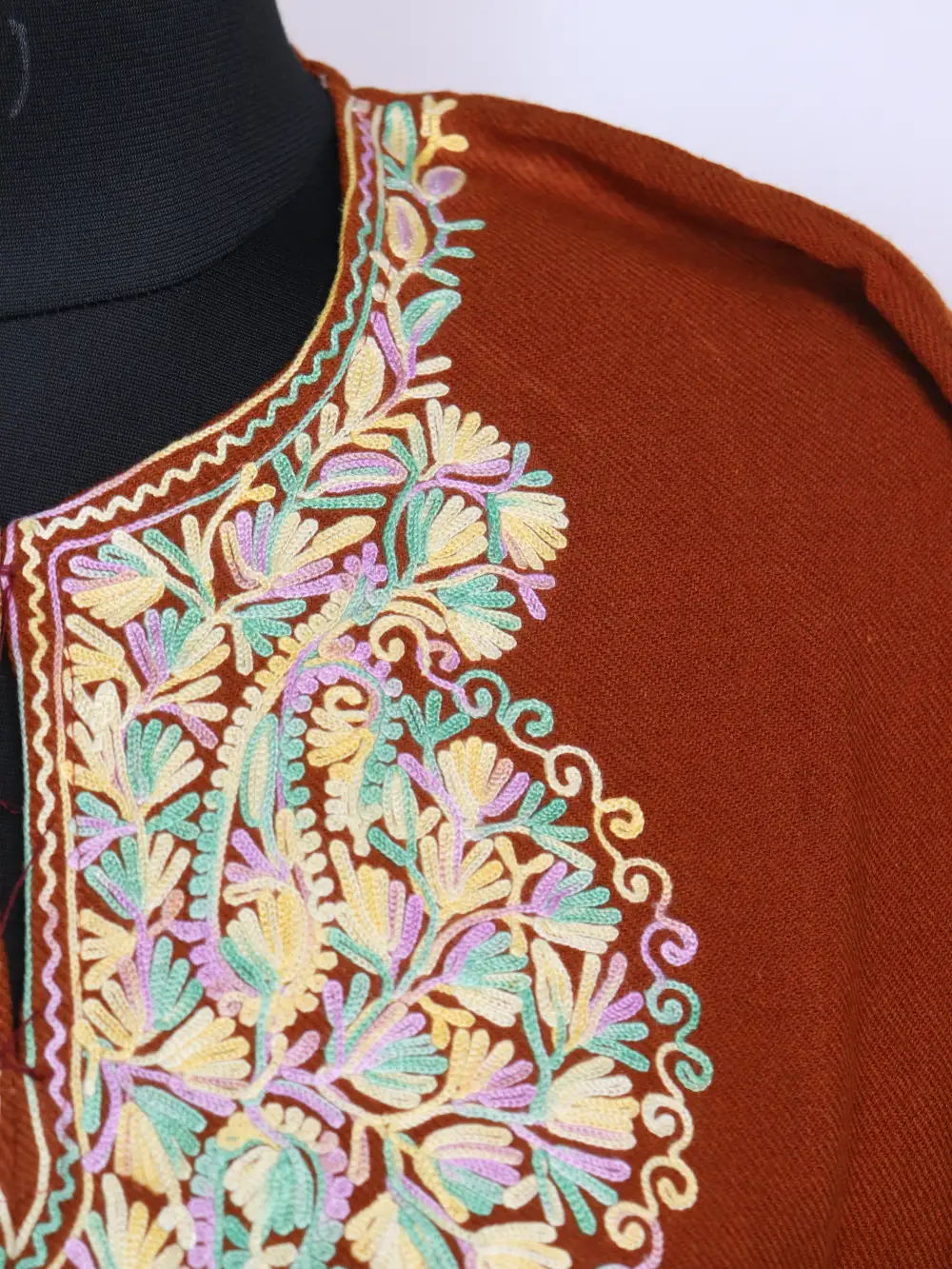 Brown Aari Work Woolen Ridah Short Kurti in Cashmilon with Pockets - Image 3