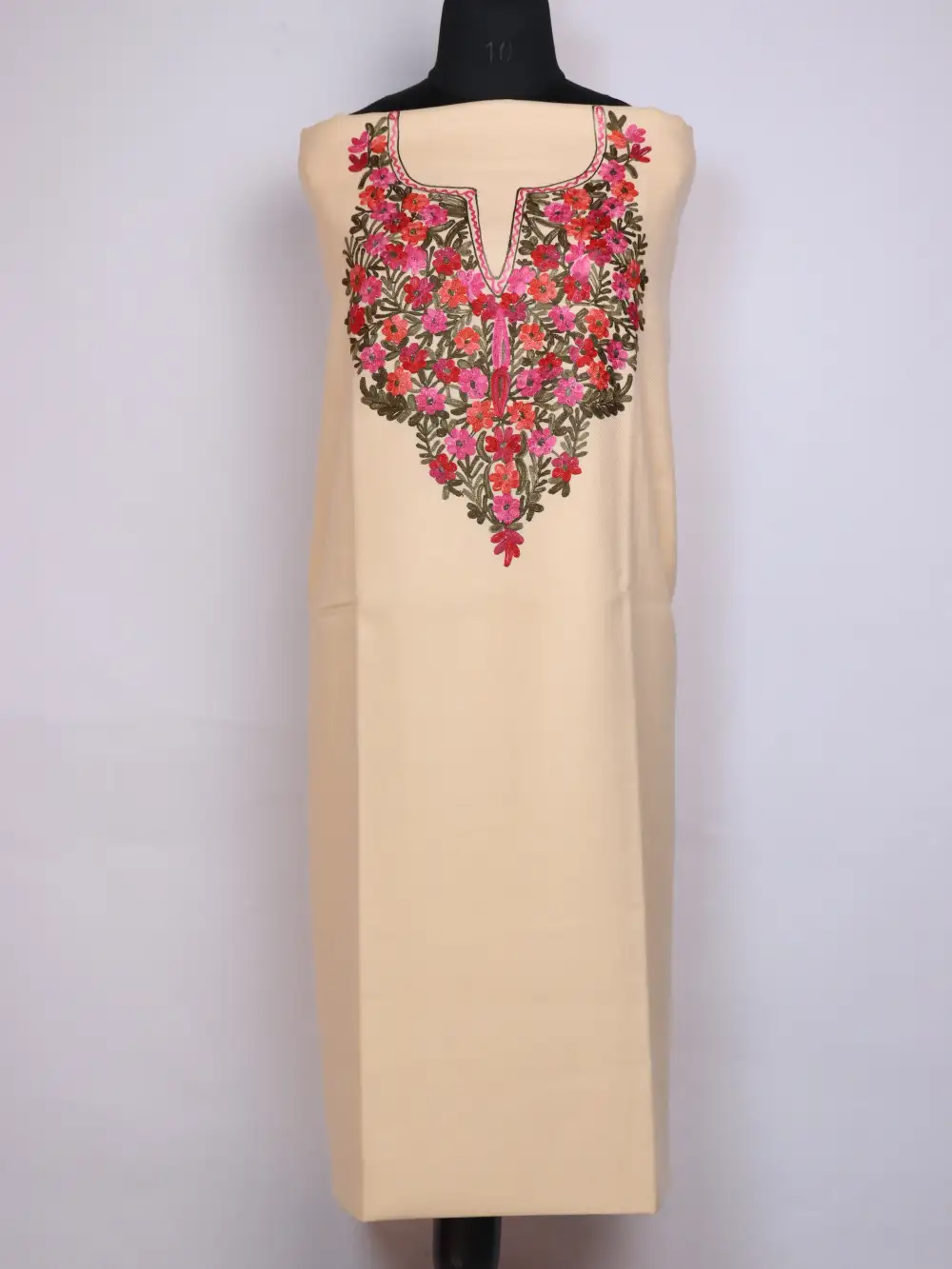 2pc Woolen Suit in Cashmilon Aari Embroidery Parveen - Image 2
