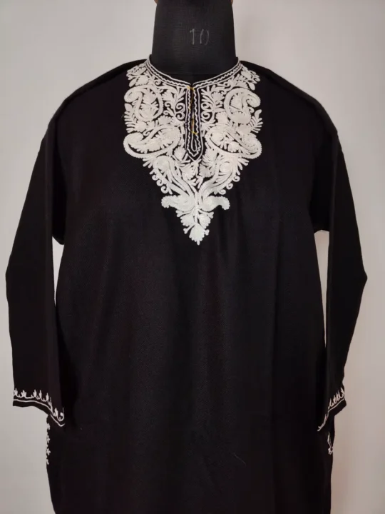 Aafreen Black Cashmilon Wool Aari Embroidered Pheran