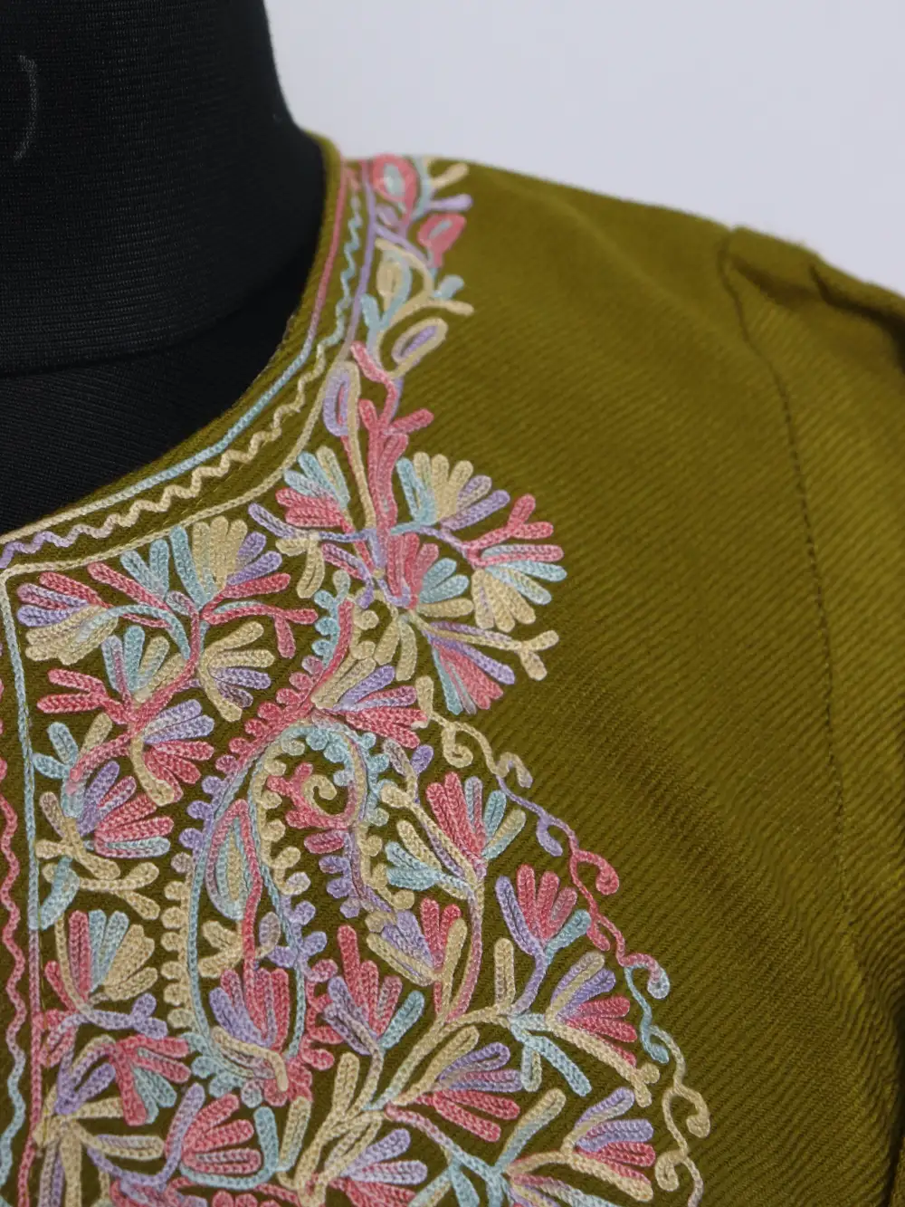 Mehndi Green Aari Work Pheran with Fancy Sleeve in Cashmilon Wool - Image 3