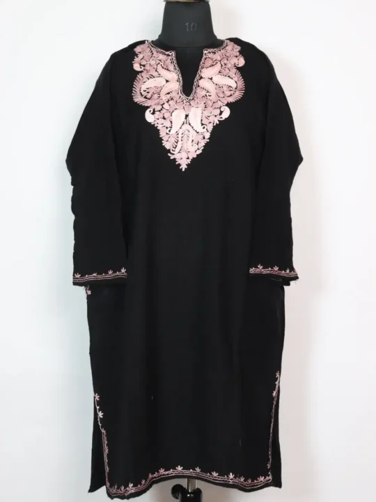 Nafees Cashmilon Wool Pheran with Aari Embroidery