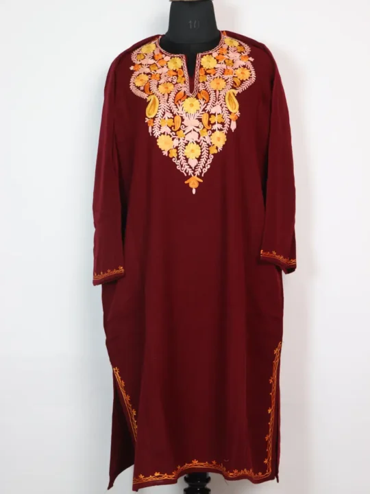 Zainab Aari Embroidery Cashmilon Wool Maroon Pheran