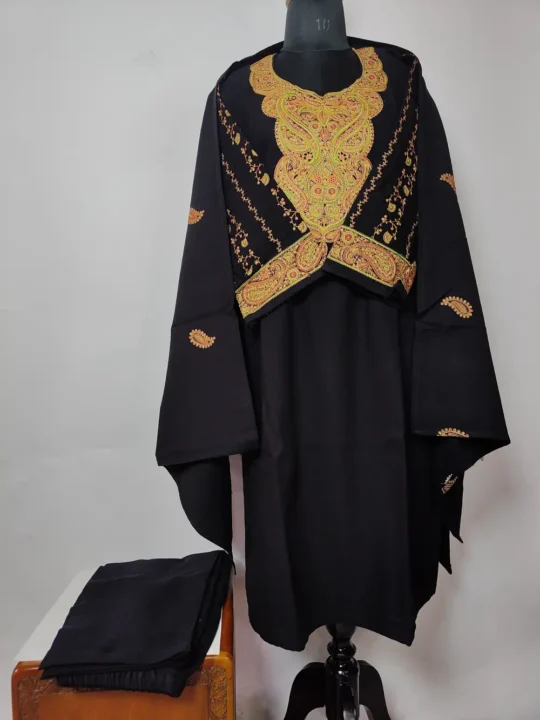 Black Cashmilon Wool Sozni Embroidery 3pc Shakeela Pheran