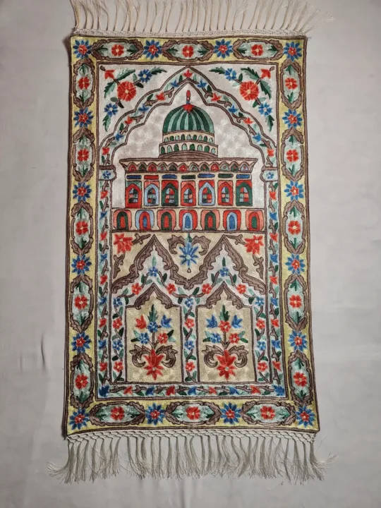 Kashmiri Prayer Mat with Hand Chain Stitch Embroidery