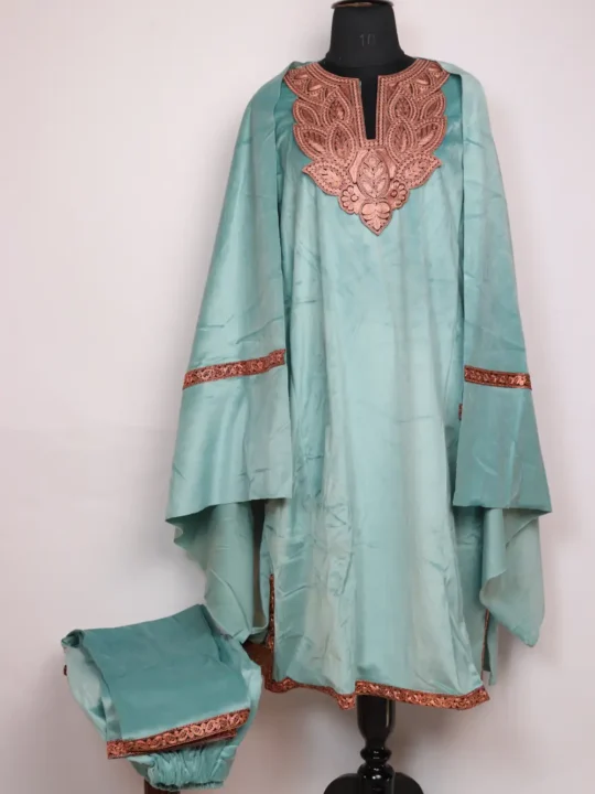 Womens Blue Loose Pheran Set in Velvet with Zari Tilla Embroidery
