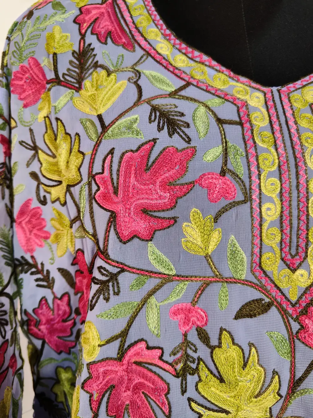 Indigo Noor Chinar Front Back Aari Work Long Kurti in Georgette - Image 3