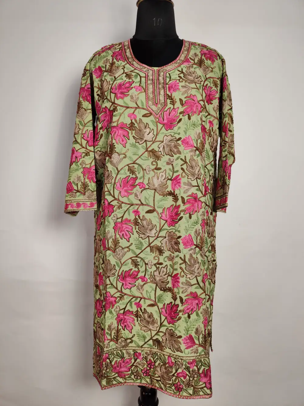 Green Ruqaiya Long Kurti in Georgette with Chinar Front Back Aari Embroidery