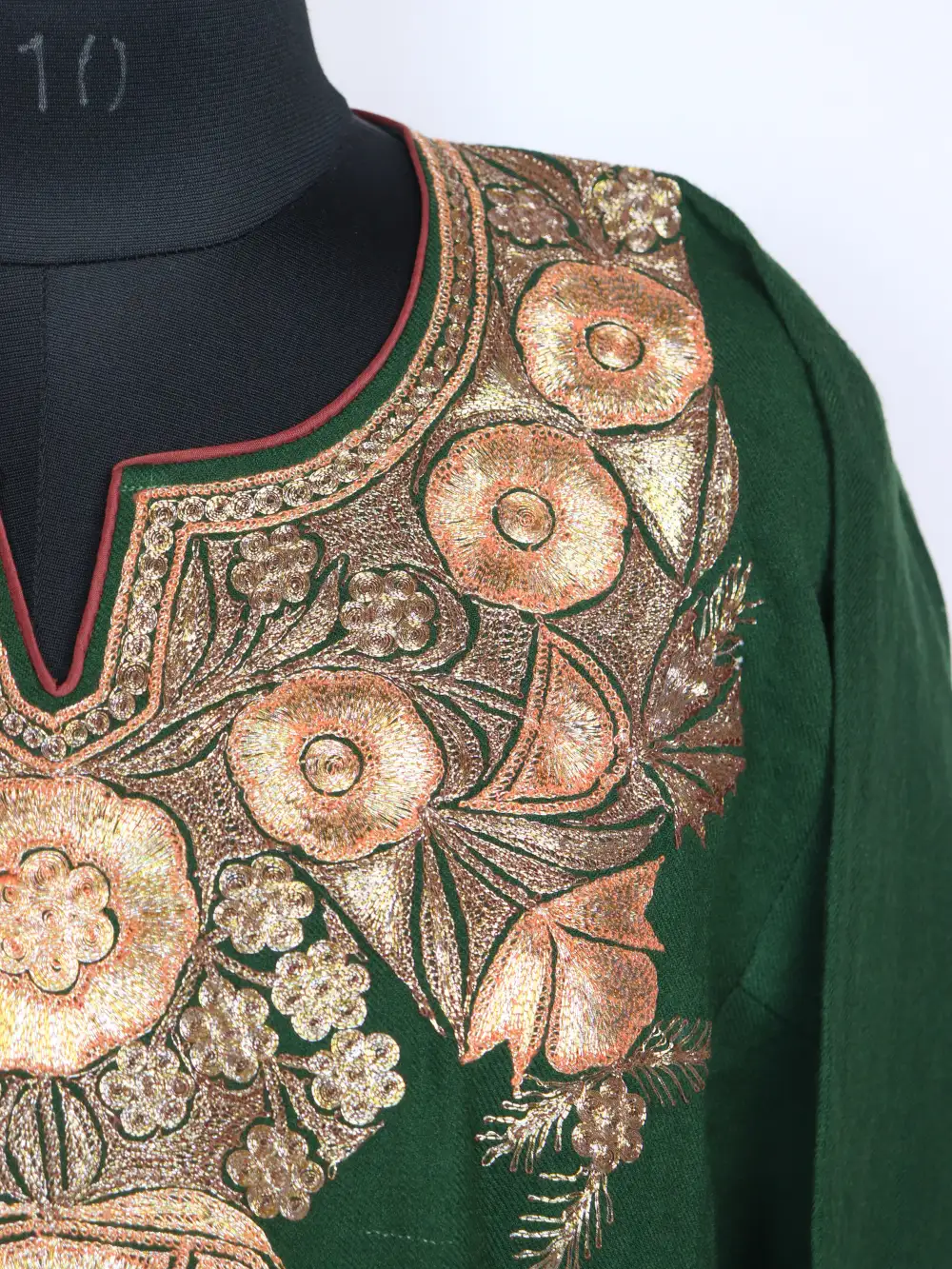 Green Loose Pheran Sabeel in Raffal Wool with Botte Tilla Embroidery - Image 3