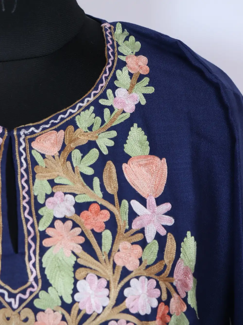 Hina Aari Work Cotton Nazneen Indigo Blue Kurta Set - Image 3