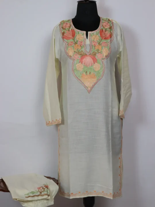 Pakeez Aari Embroidery Cotton Cream Kurta Set