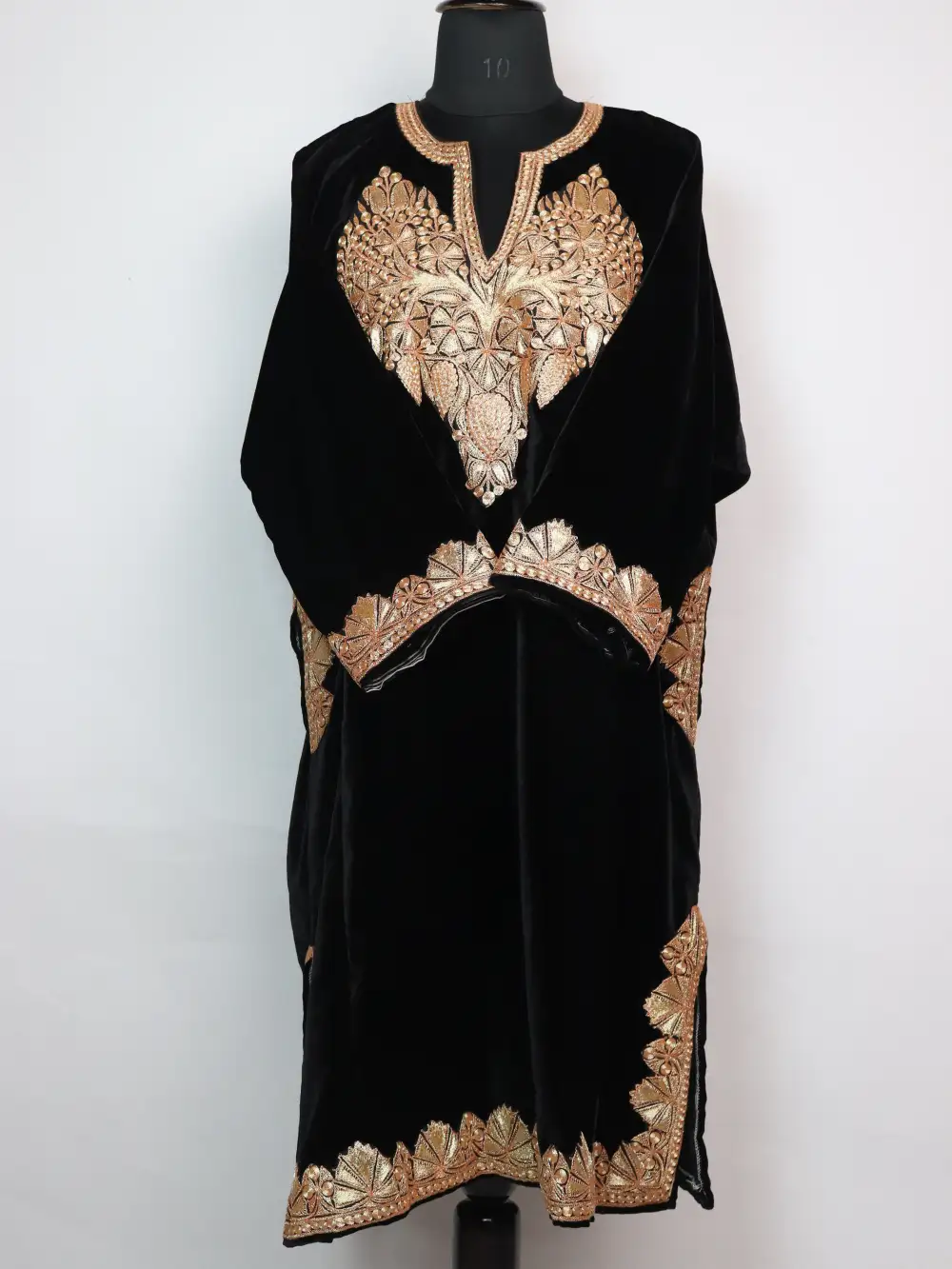 Velvet Mehnaz Black Luxurious Phiran with Bottle Tilla Work