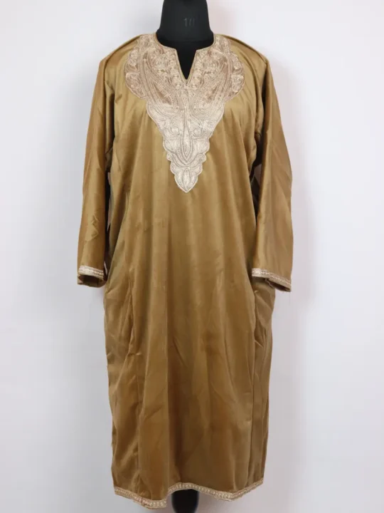 Beige Pheran in Velvet with Tilla Kadhai