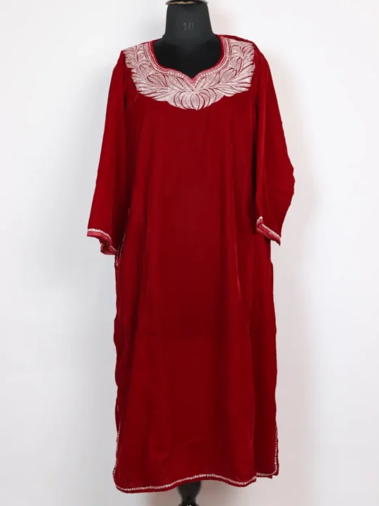 Maroon Velvet Tilla Work Noorain Pheran