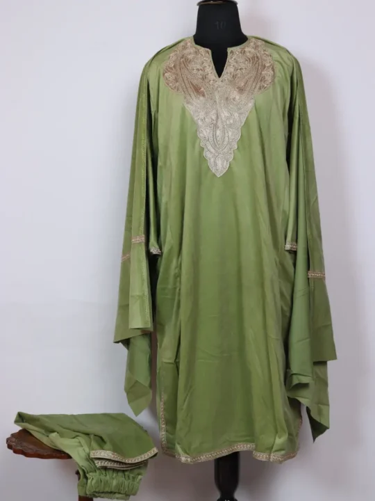 Hafizah Green Pheran Set Valvet with Zari Tilla Embroidery