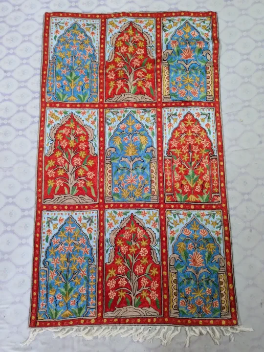 Khatamband Kashmiri Wall Hanging in Hand Chain Stitch Embroidery
