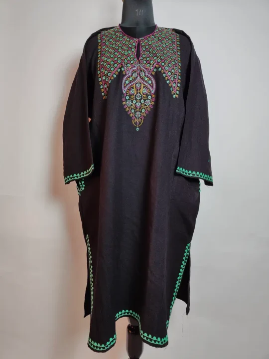 Naheed Black Cashmilon Wool Pheran with Sozni Work