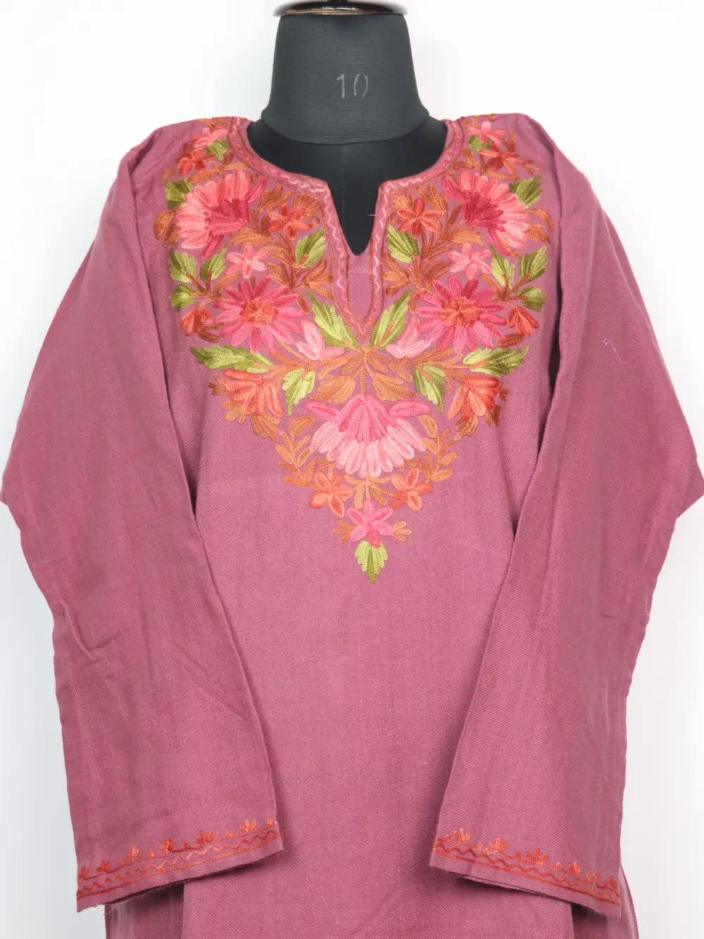 Loose Arbeen Light Purple Cashmilon Wool 2pc Pheran Set with Aari Work - Image 2