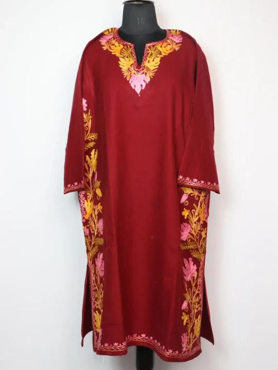 Maroon Rang-e-Rekhta Cashmilon Wool Pheran with Aari Embroidery