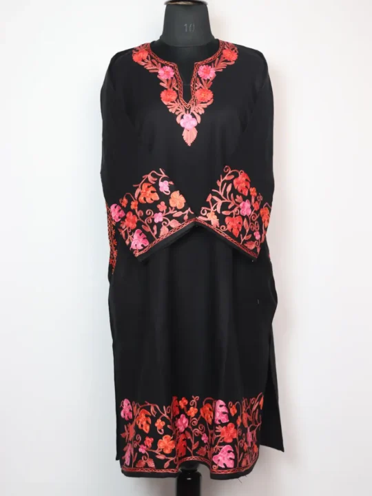 Rang-e-Rekhta Black Cashmilon Wool Pheran with Aari Embroidery