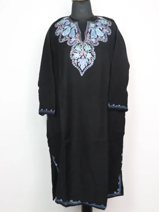 Rihanah Black Cashmilon Wool Pheran with Aari Embroidery
