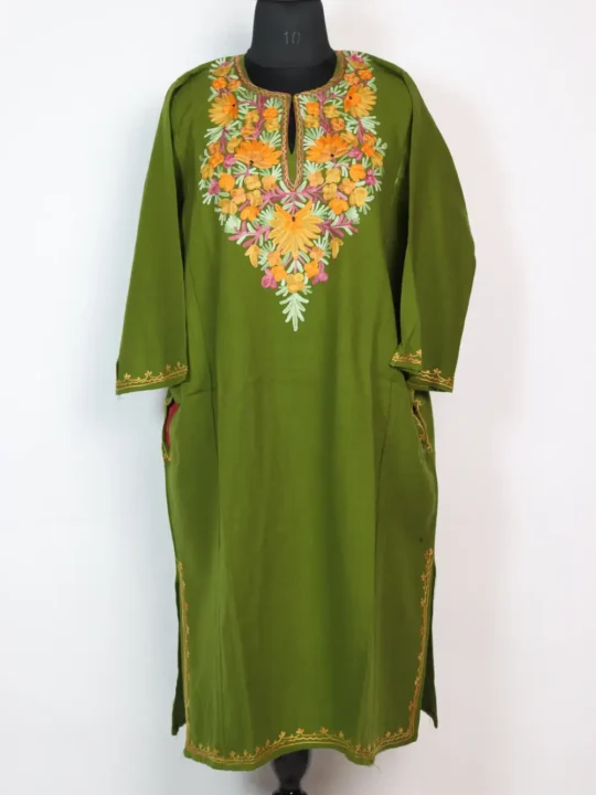 Aisha Mehandi Green Cashmilon Wool Pheran with Aari Embroidery