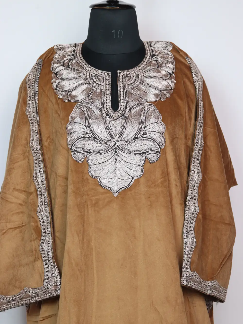 Brown Zunairah Velvet 3pc Loose Pheran Set Zari Tilla Embroidery - Image 2